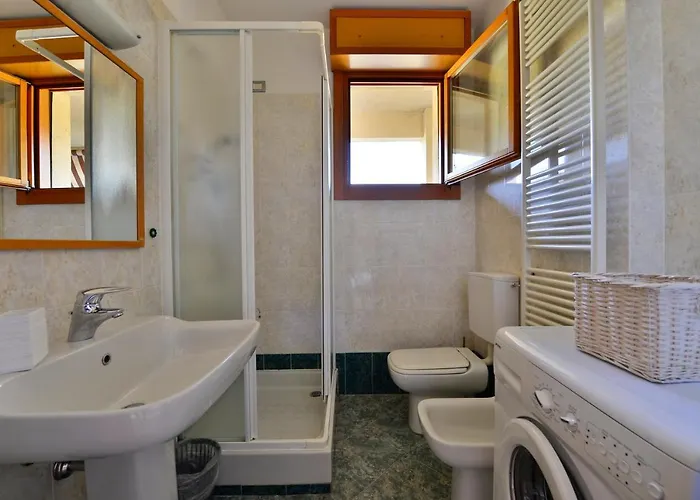 Ur-nest Emilia Levante B Apartman *
