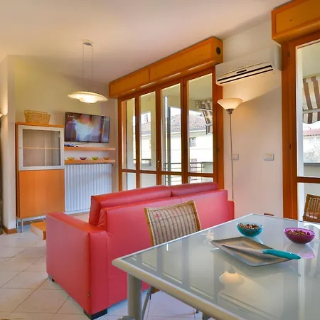 Ur-nest Emilia Levante B Апартаменты