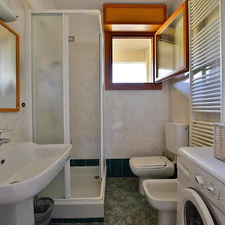 Ur-nest Emilia Levante B Апартаменты *